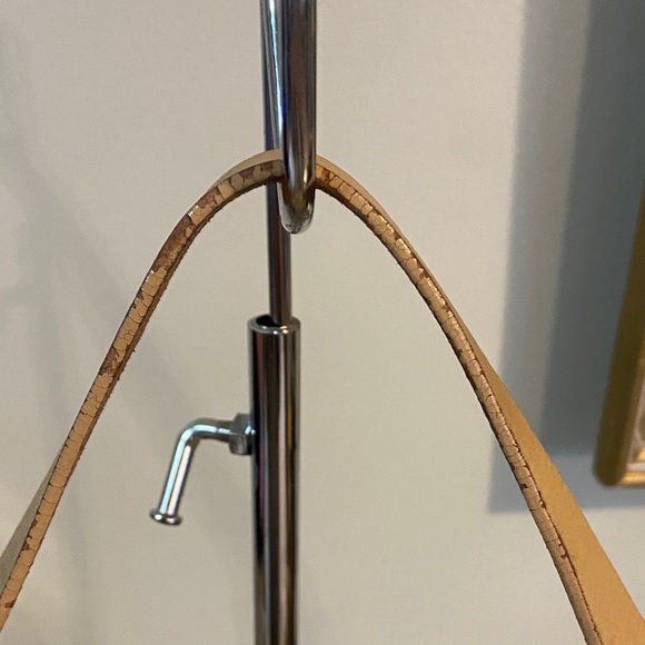 Escada Exotics Cream Woven Leather Shoulder Bag Orange Lining 14.5x7x3.5 - Picture 10 of 16